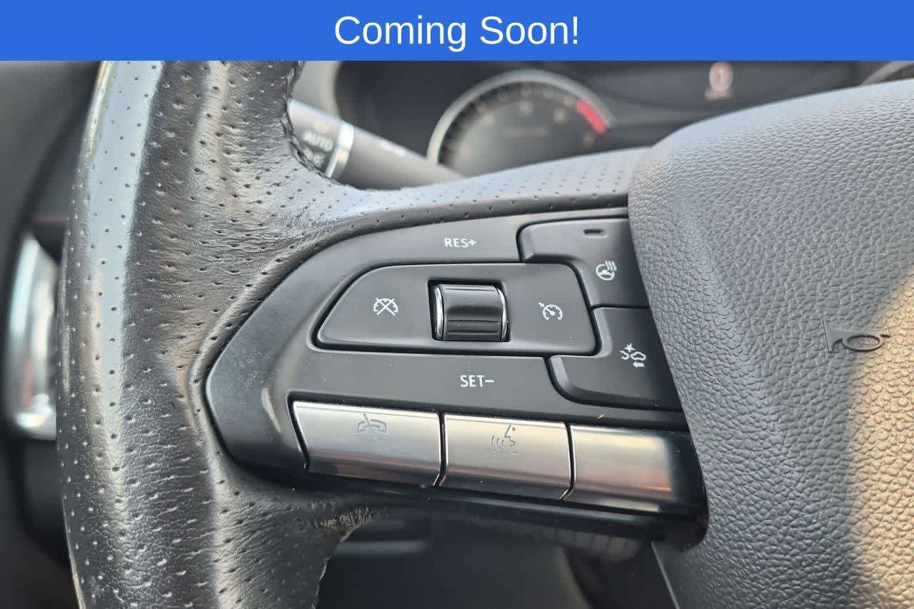 Used 2023 Cadillac XT4 Sport w/ Cold Weather Package AWD/4WD image 24