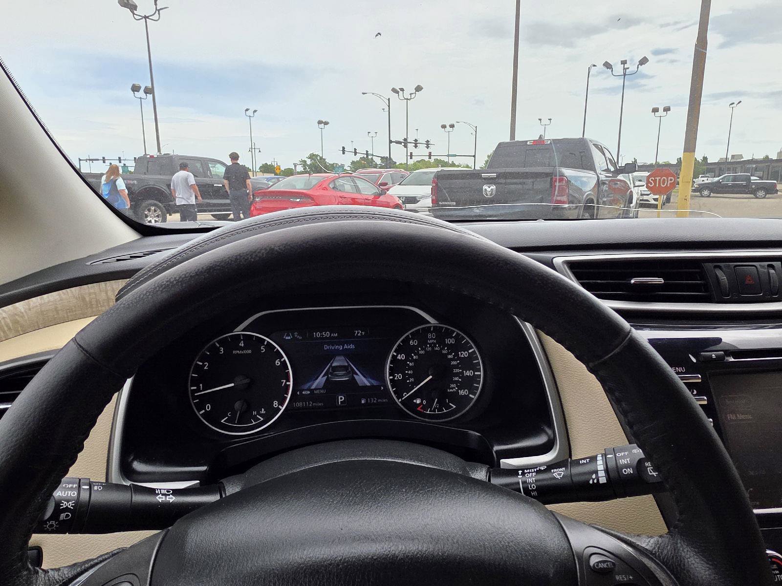 Used 2021 Nissan Murano SV FWD image 22