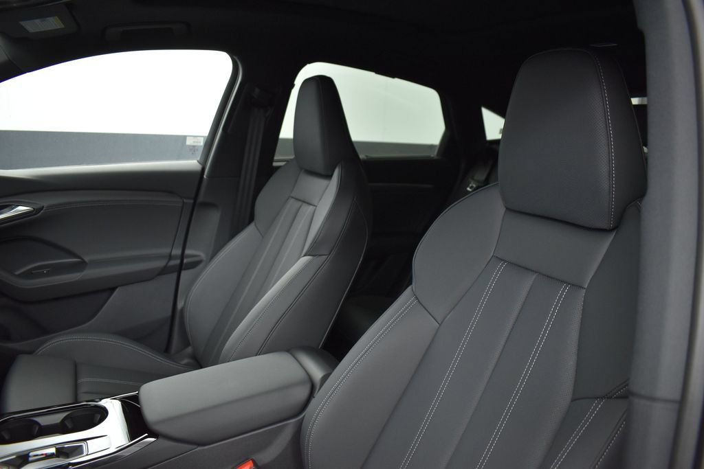 New 2027 Audi Q6 e-tron Premium Plus AWD/4WD image 8