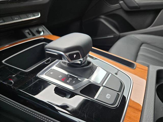 Used 2023 Audi Q5 2.0T Premium Plus w/ Premium Plus Package image 15