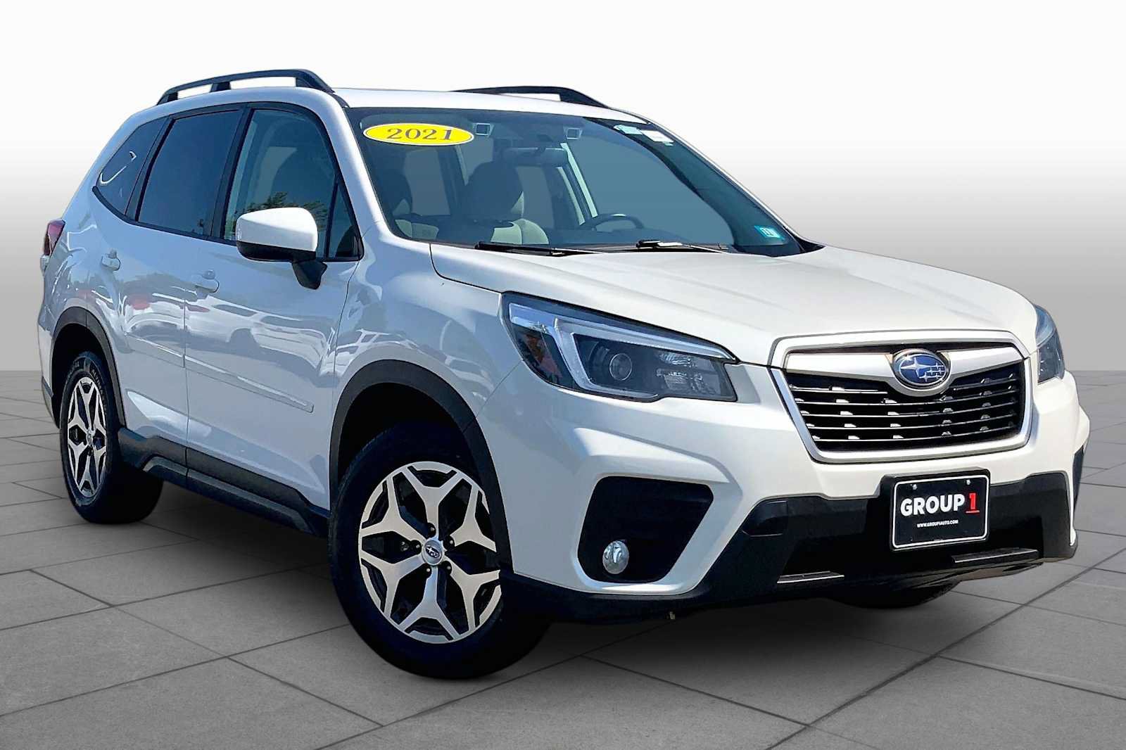Used 2021 Subaru Forester Premium AWD/4WD image 2