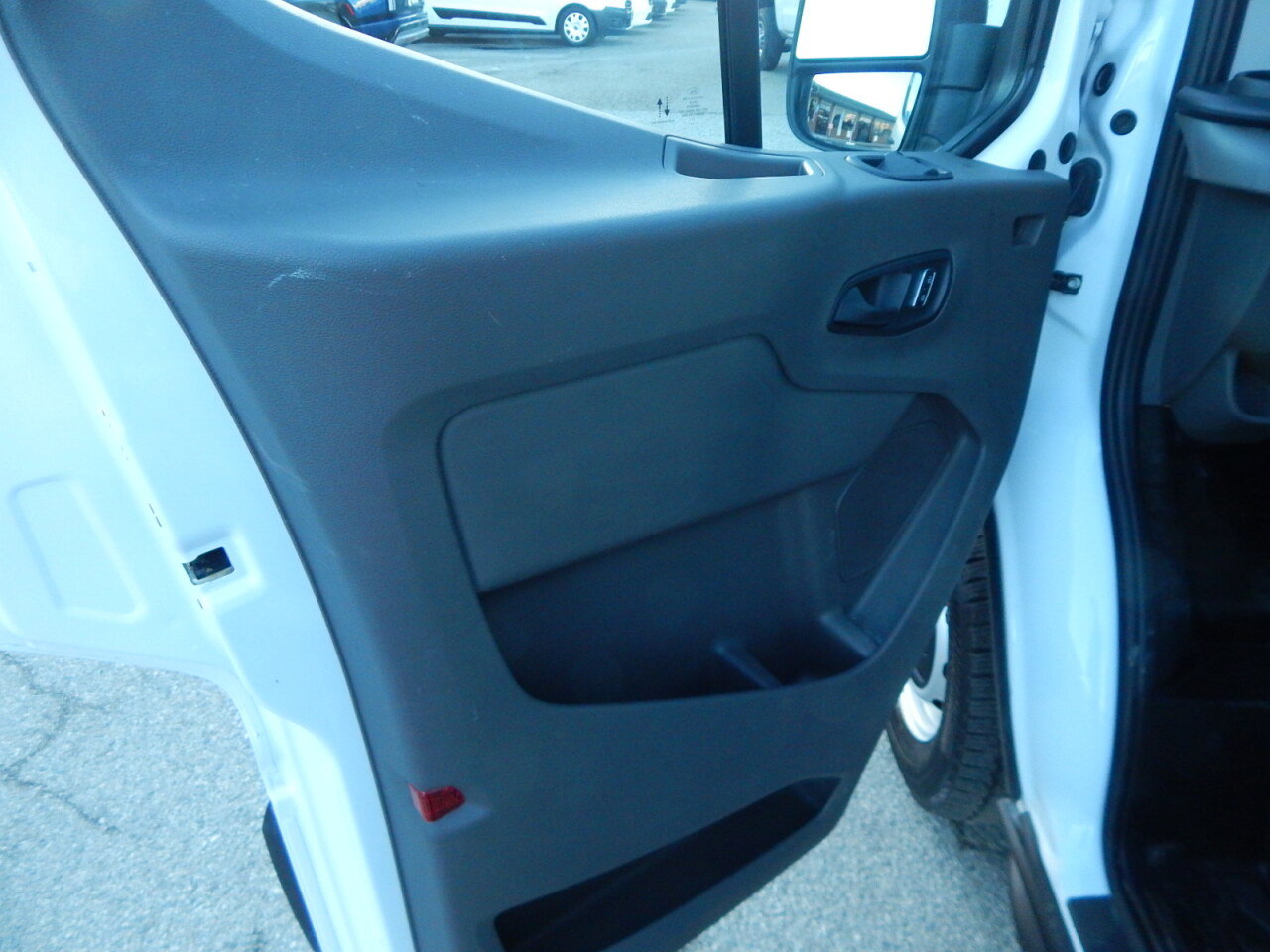 Used 2024 Ford Transit 250 148 Medium Roof w/ Load Area Protection Package image 18