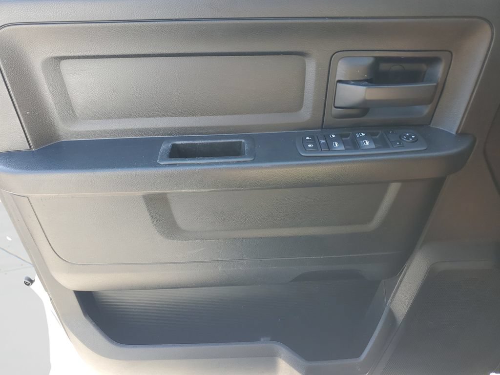 Used 2019 RAM 1500 Express w/ Express Value Package RWD image 18