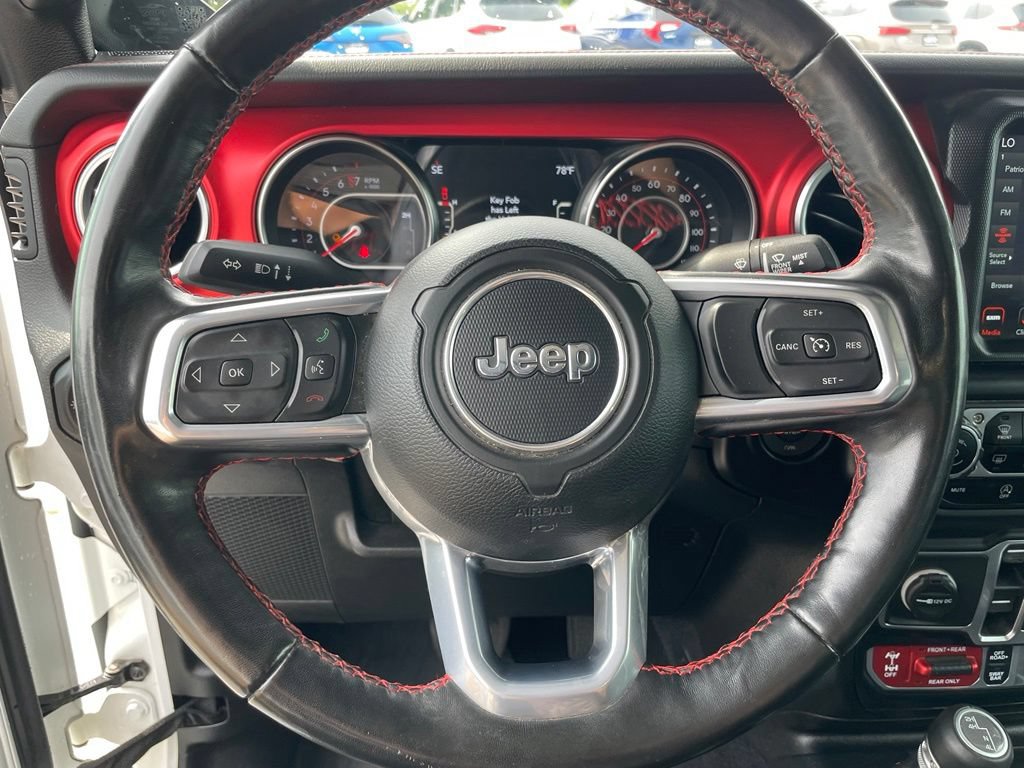Used 2021 Jeep Gladiator Rubicon AWD/4WD image 13