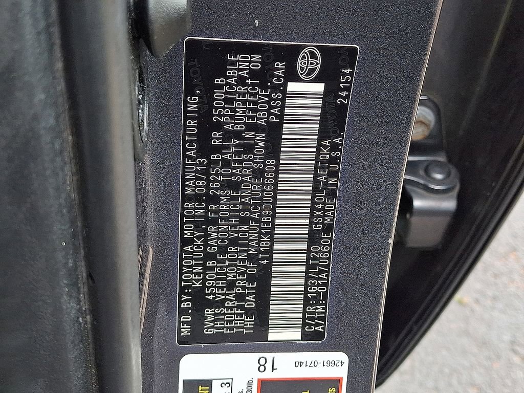 Used 2013 Toyota Avalon XLE Touring FWD image 29
