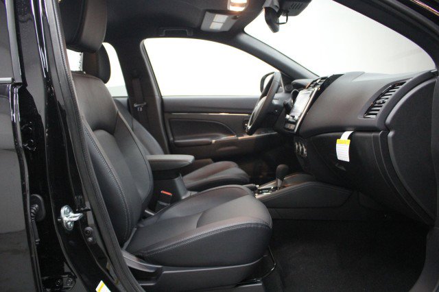 New 2026 Mitsubishi Outlander Sport SEL AWD/4WD image 18