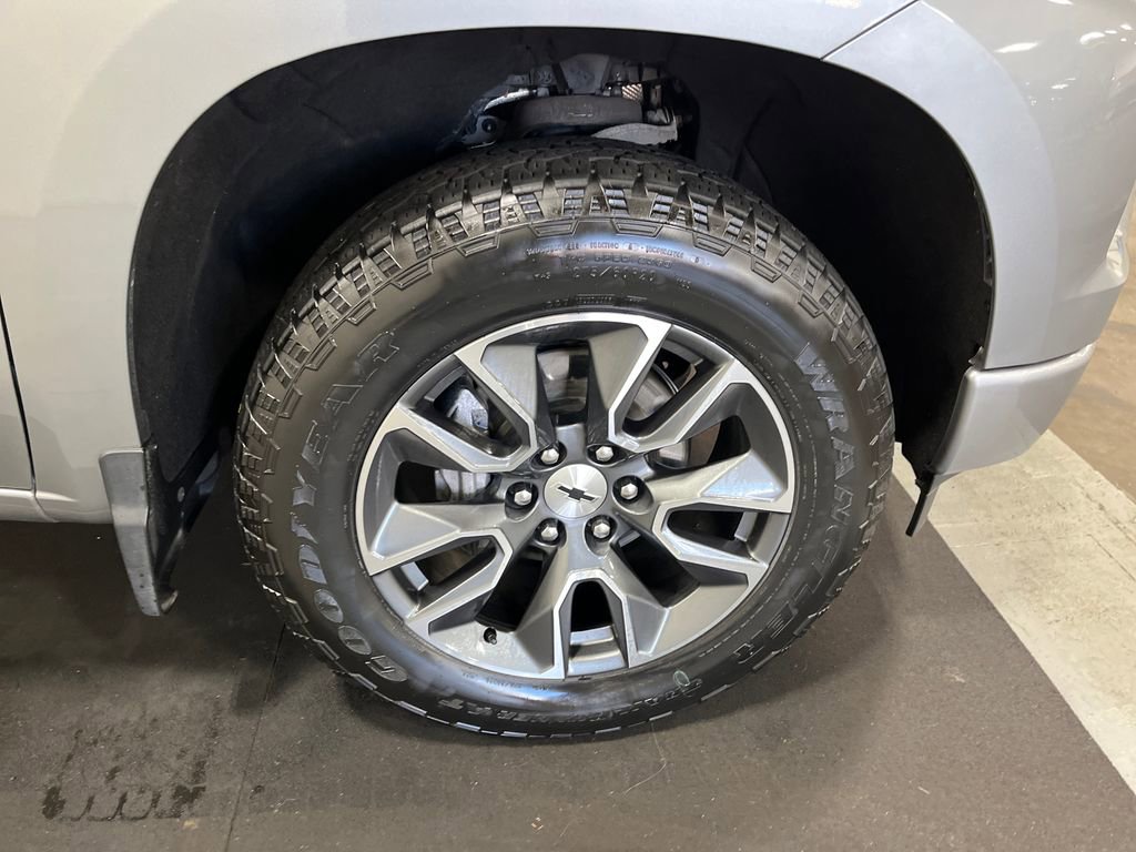 Used 2023 Chevrolet Silverado 1500 RST w/ RST All Star Premium Package image 12