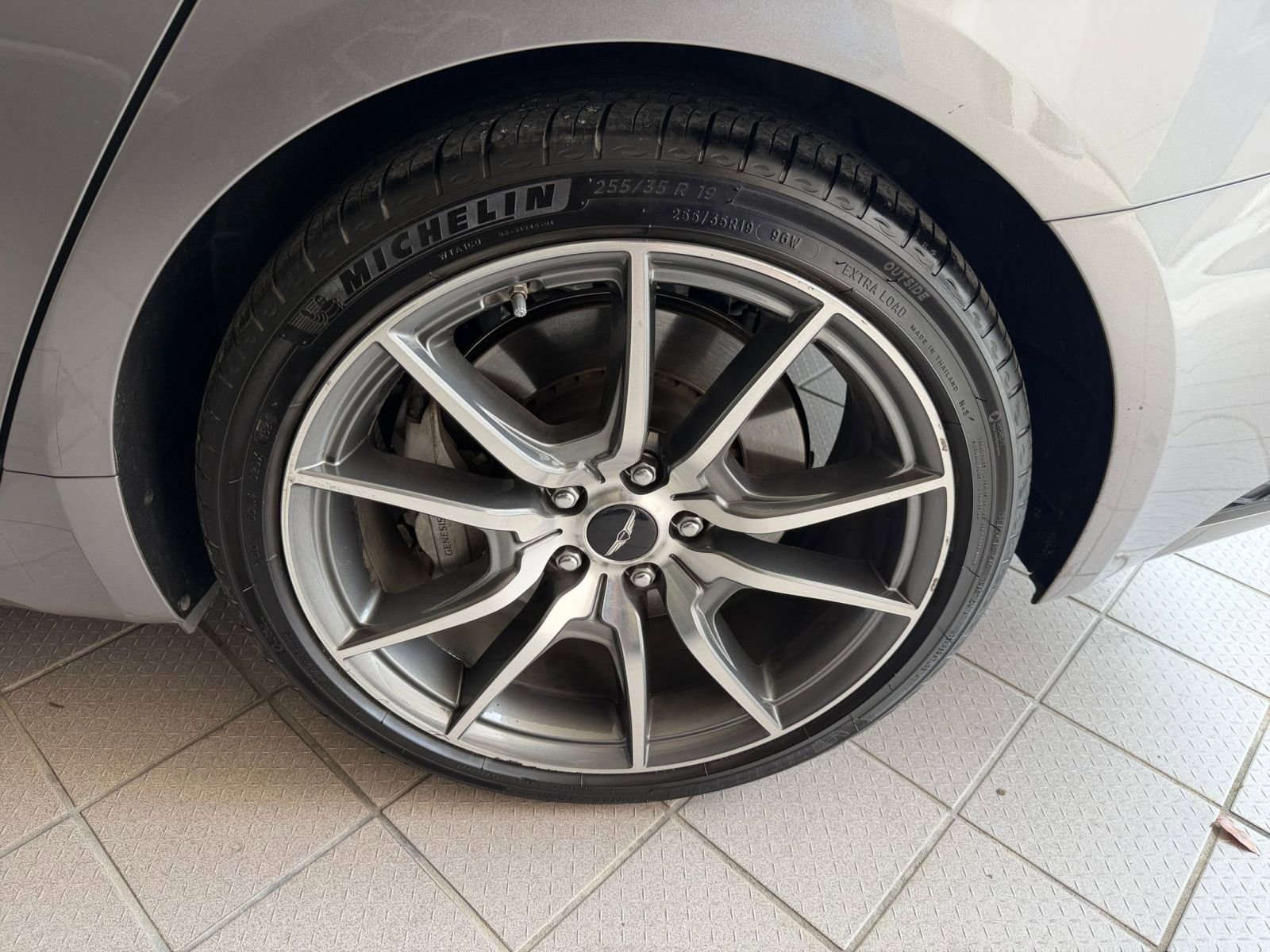 Used 2025 Genesis G70 2.5T AWD/4WD image 25
