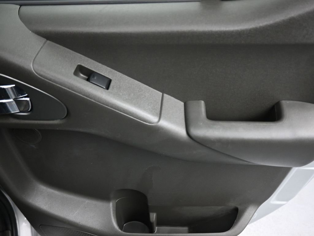 Used 2021 Nissan Frontier PRO-4X w/ Pro-4x Utility Package image 37