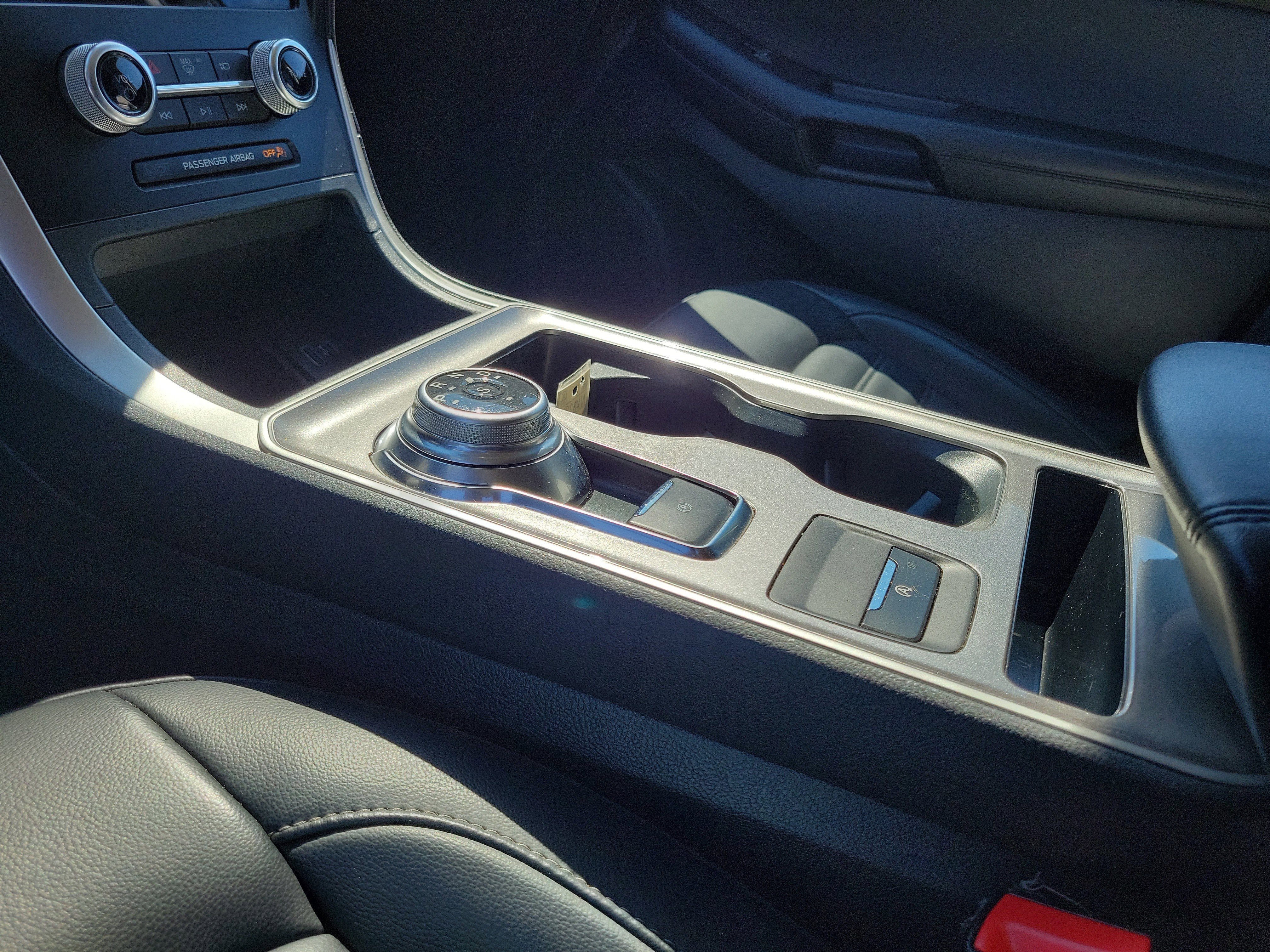 Used 2024 Ford Edge SEL image 29