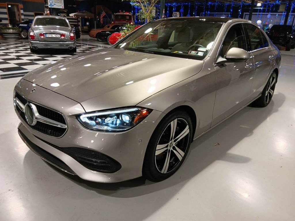 Used 2024 Mercedes-Benz C 300 4MATIC Sedan image 10