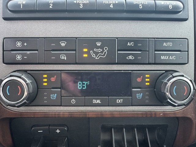 Used 2011 Ford F250 Lariat w/ Lariat Interior Pkg image 14