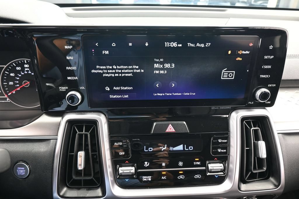 Used 2023 Kia Sorento EX w/ Panoramic Sunroof Package FWD image 26