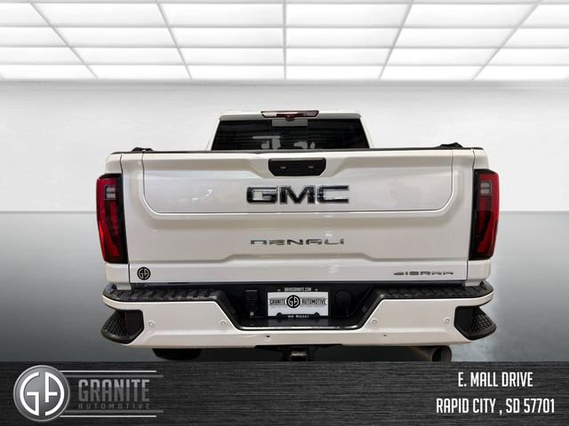 Used 2024 GMC Sierra 2500 Denali Ultimate image 4