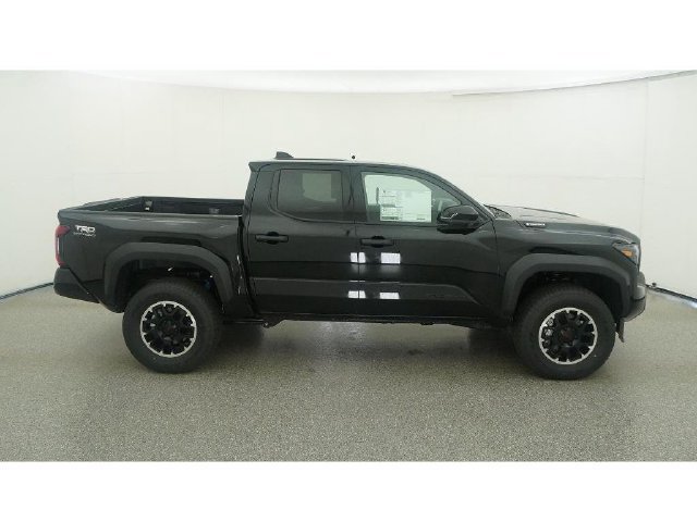 New 2026 Toyota Tacoma TRD Off-Road w/ TRD Off Road Premium Package AWD/4WD image 13