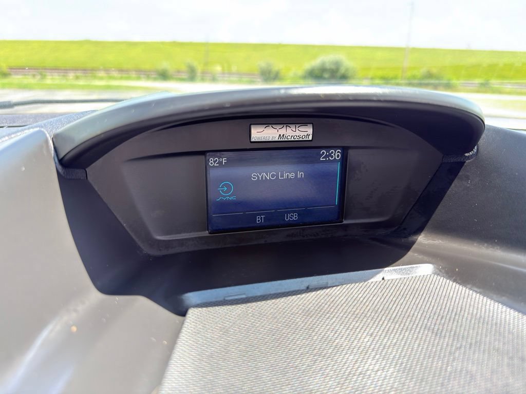 Used 2015 Ford Escape SE FWD image 36