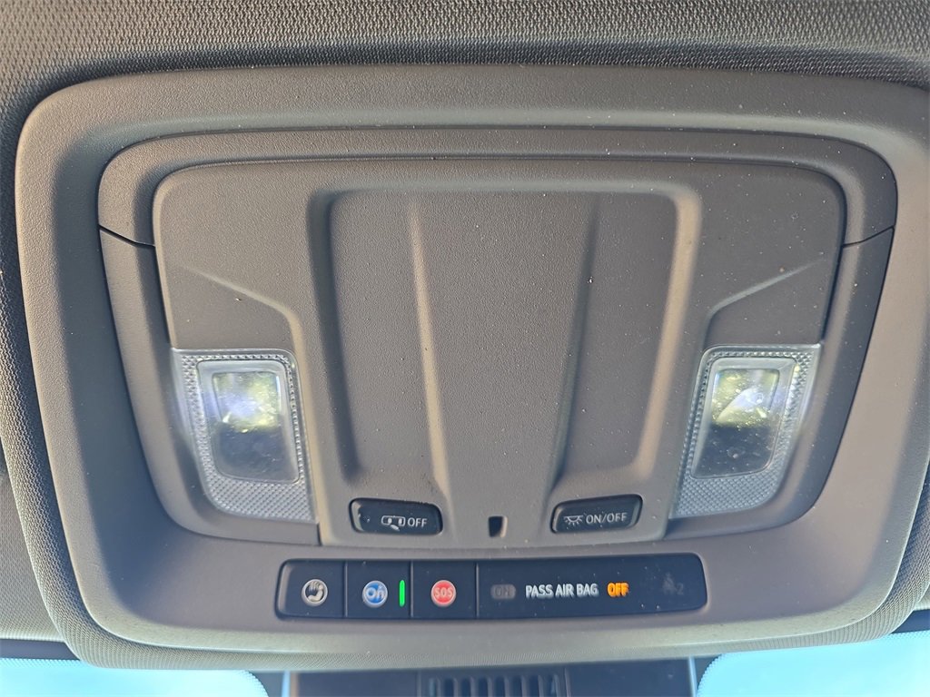 Used 2024 Chevrolet Silverado 2500 LT w/ Convenience Package image 30