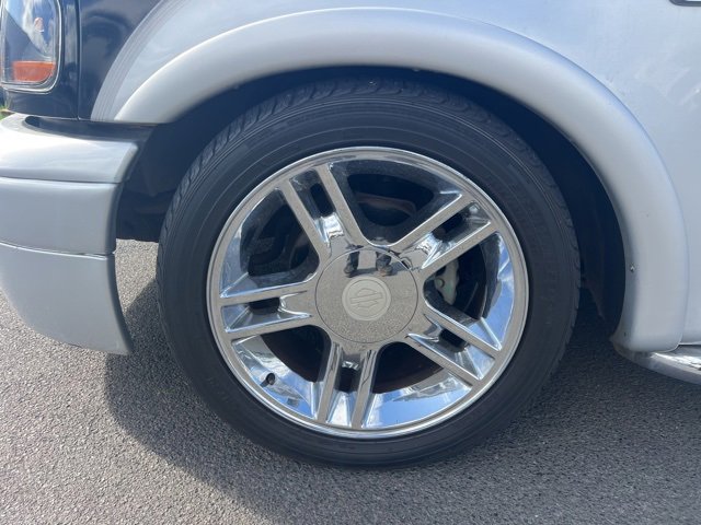 Used 2003 Ford F150 Harley-Davidson image 4