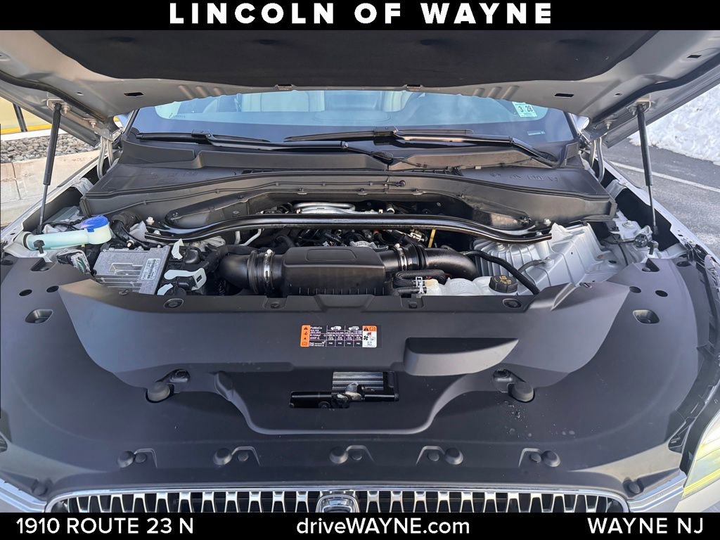 Used 2023 Lincoln Aviator Reserve w/ Elements Package Plus image 28