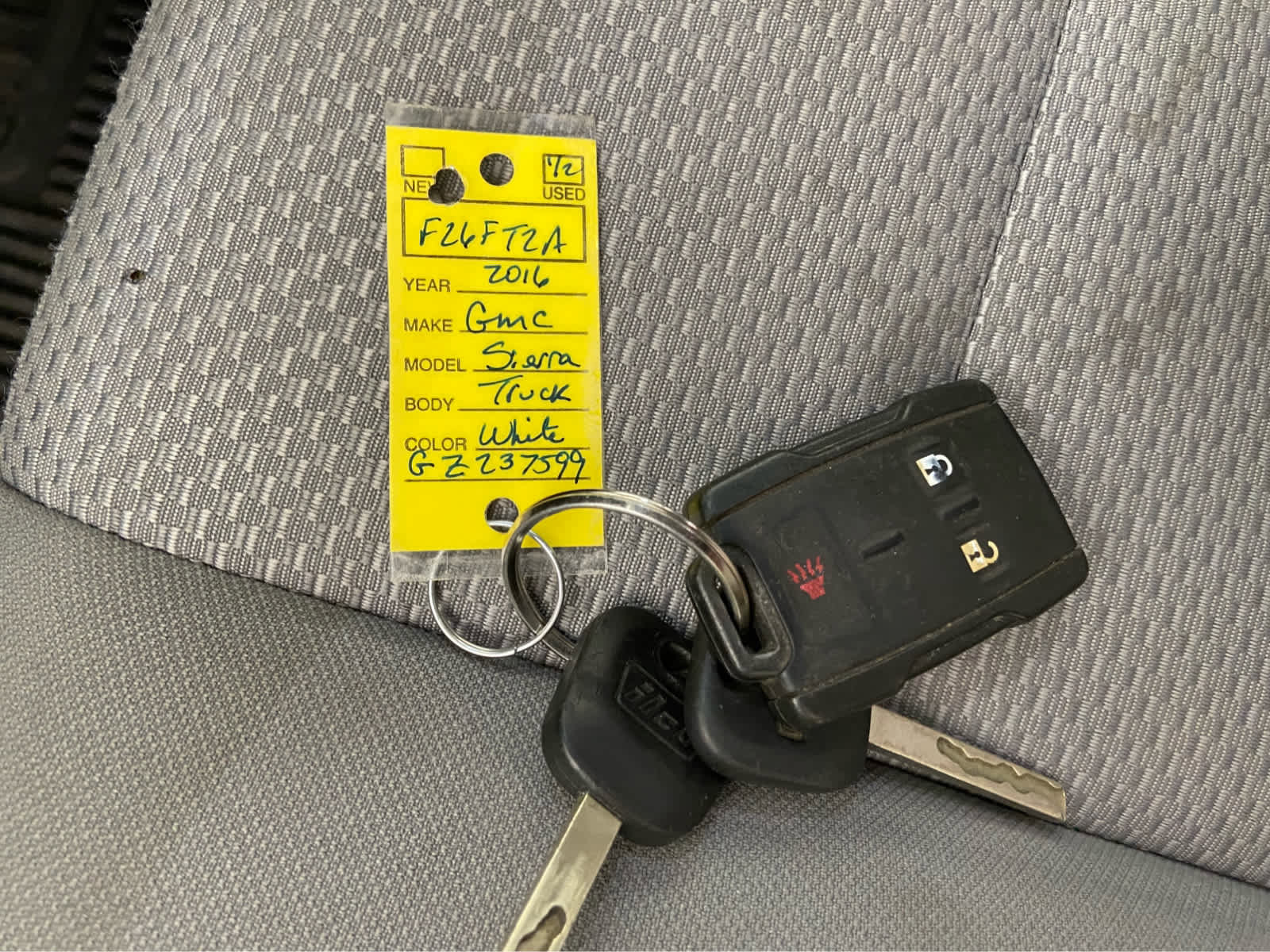 Used 2016 GMC Sierra 2500 4x4 Double Cab w/ Sierra Convenience Package image 28