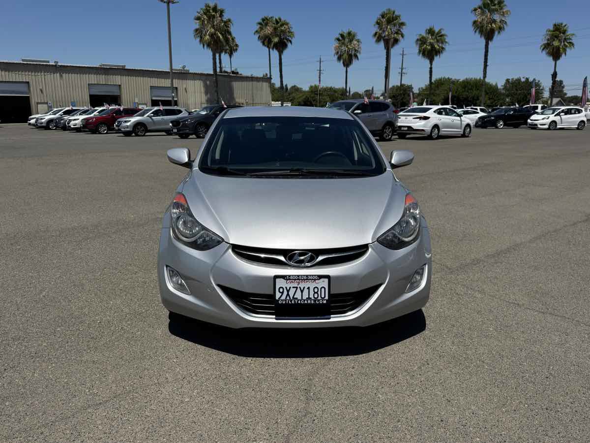 Used 2013 Hyundai Elantra GLS w/ Preferred Pkg FWD image 4
