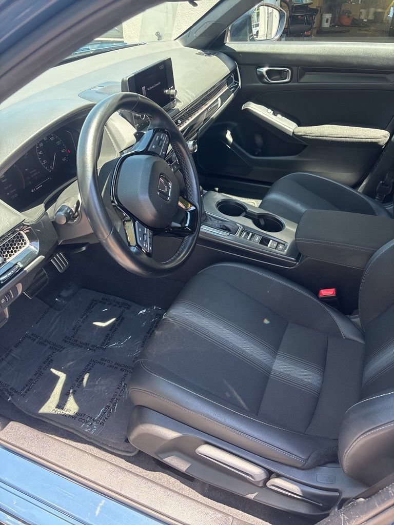 Used 2025 Honda Civic Sport image 13