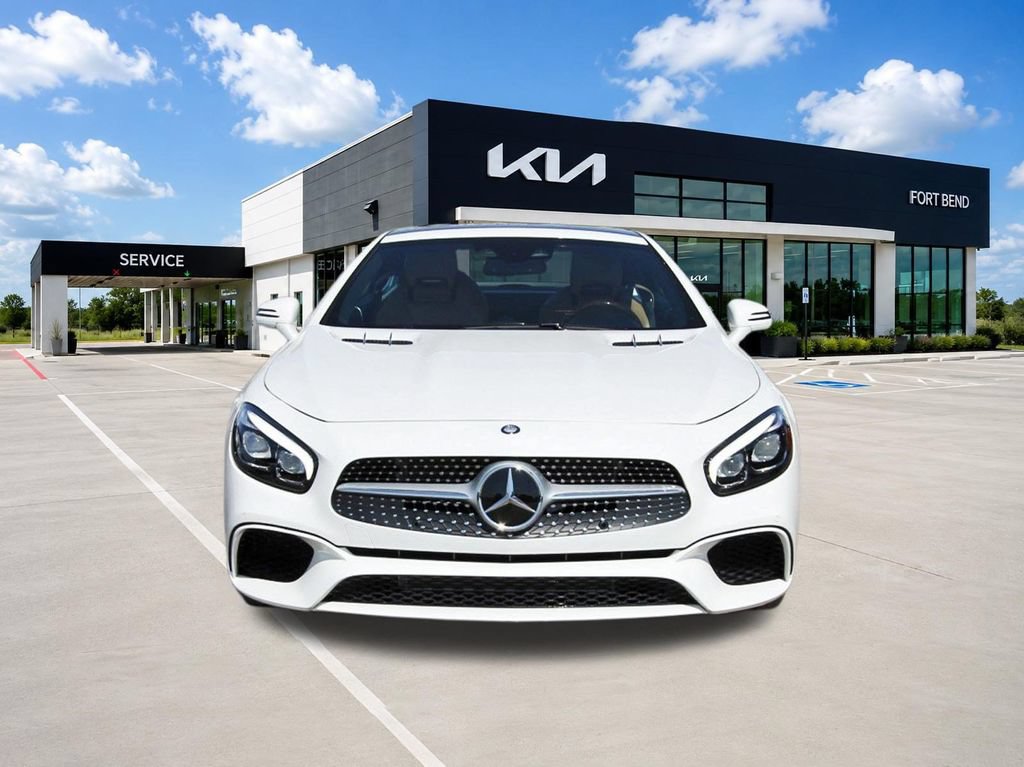 Used 2017 Mercedes-Benz SL 550 video 2