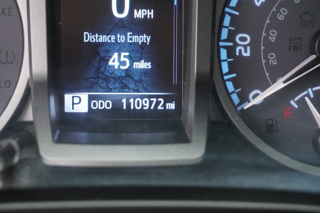 Used 2021 Toyota Tacoma TRD Sport image 21