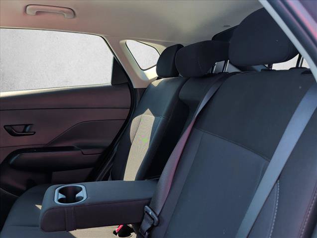 Used 2025 Hyundai Kona SEL FWD image 20