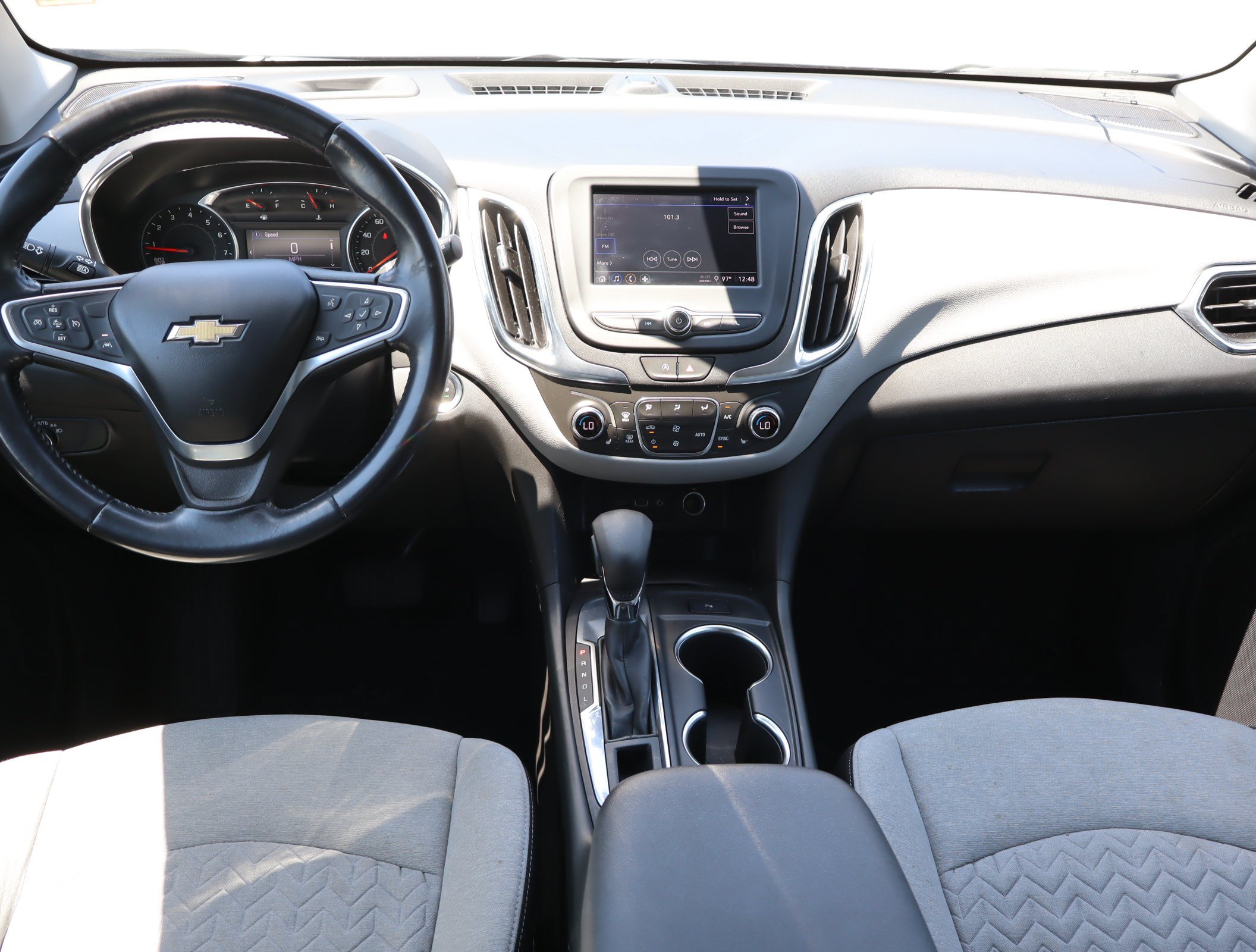 Used 2022 Chevrolet Equinox LT FWD image 16