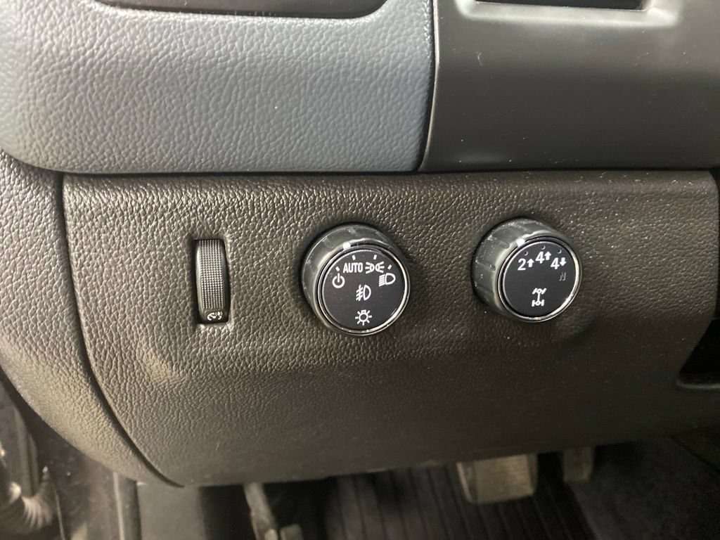 Used 2016 Chevrolet Colorado Z71 AWD/4WD image 17