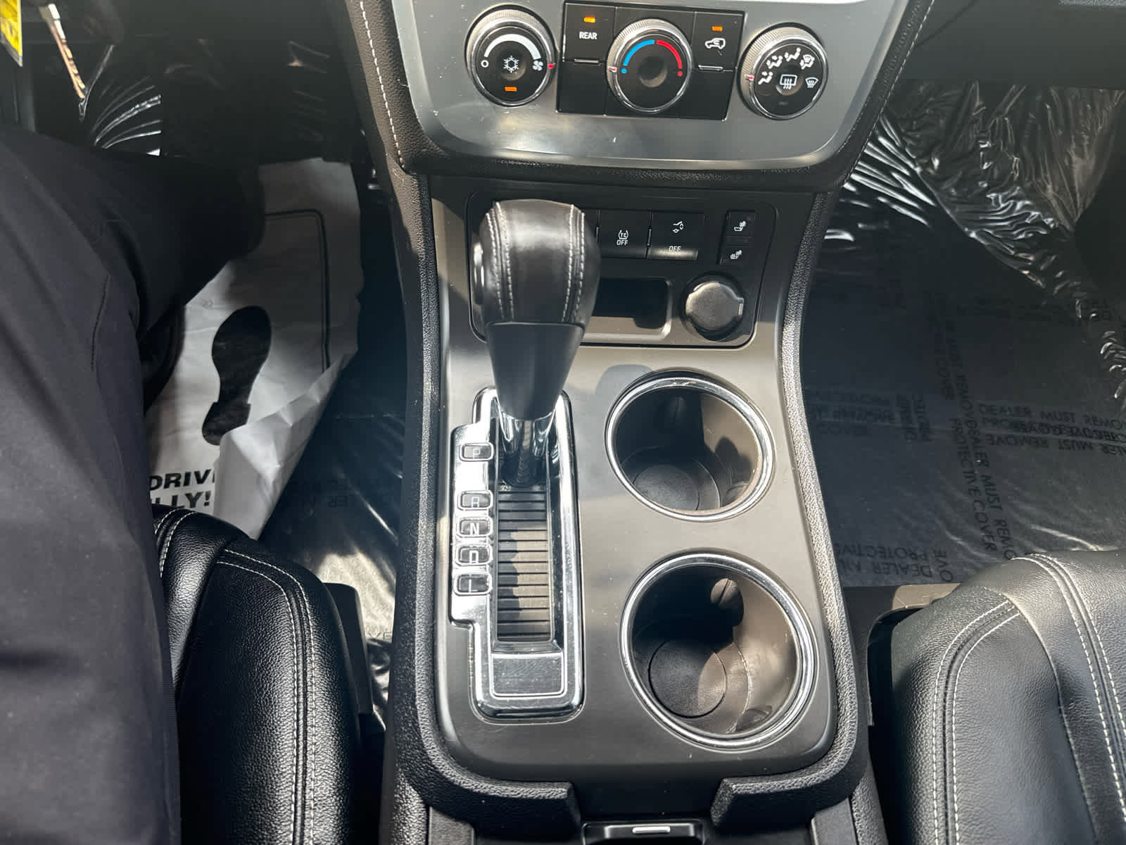 Used 2013 GMC Acadia SLE FWD image 26