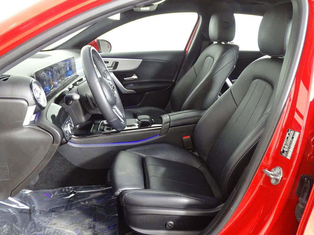 Used 2019 Mercedes-Benz A 220 A 220 w/ Premium Package image 10