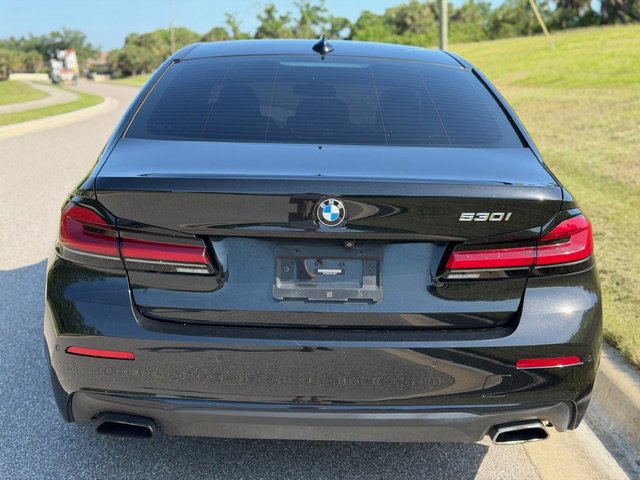 Used 2022 BMW 530i RWD image 4