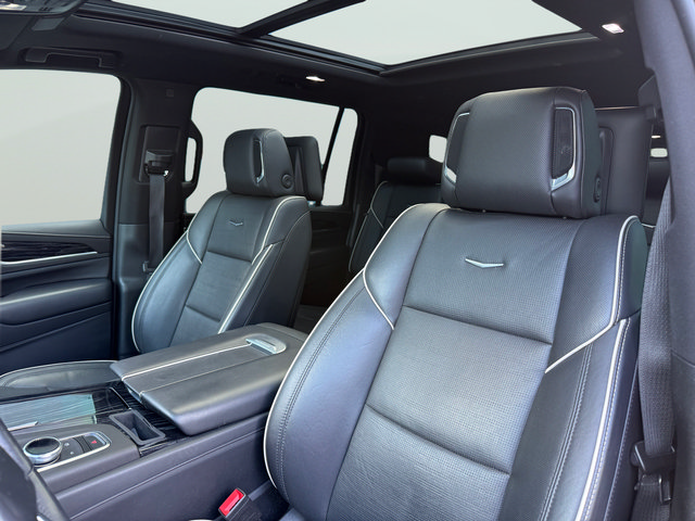Used 2021 Cadillac Escalade ESV Sport w/ Driver Assist Tech Package AWD/4WD image 51