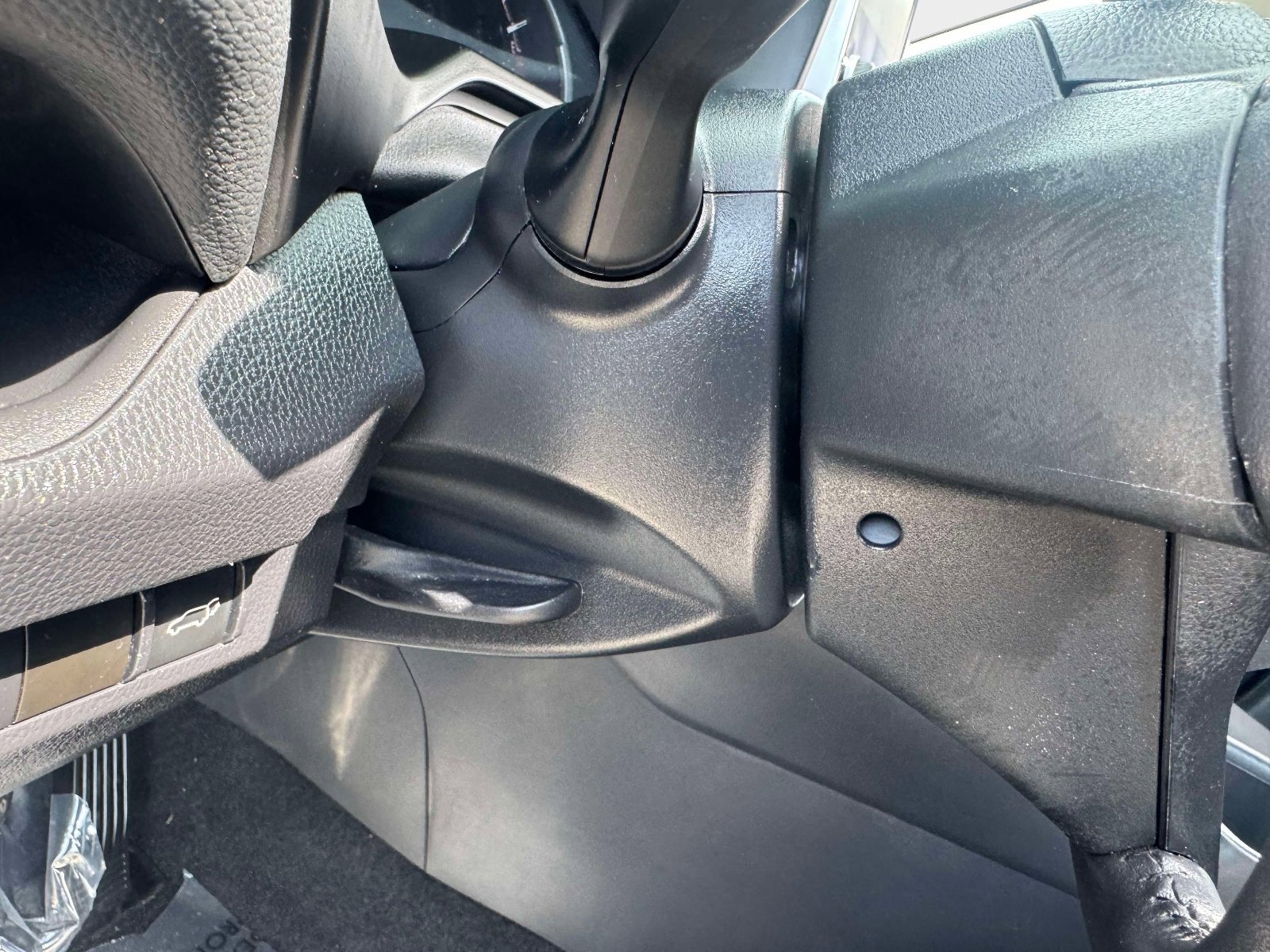 Certified 2024 Toyota RAV4 XLE w/ Convenience Package image 24