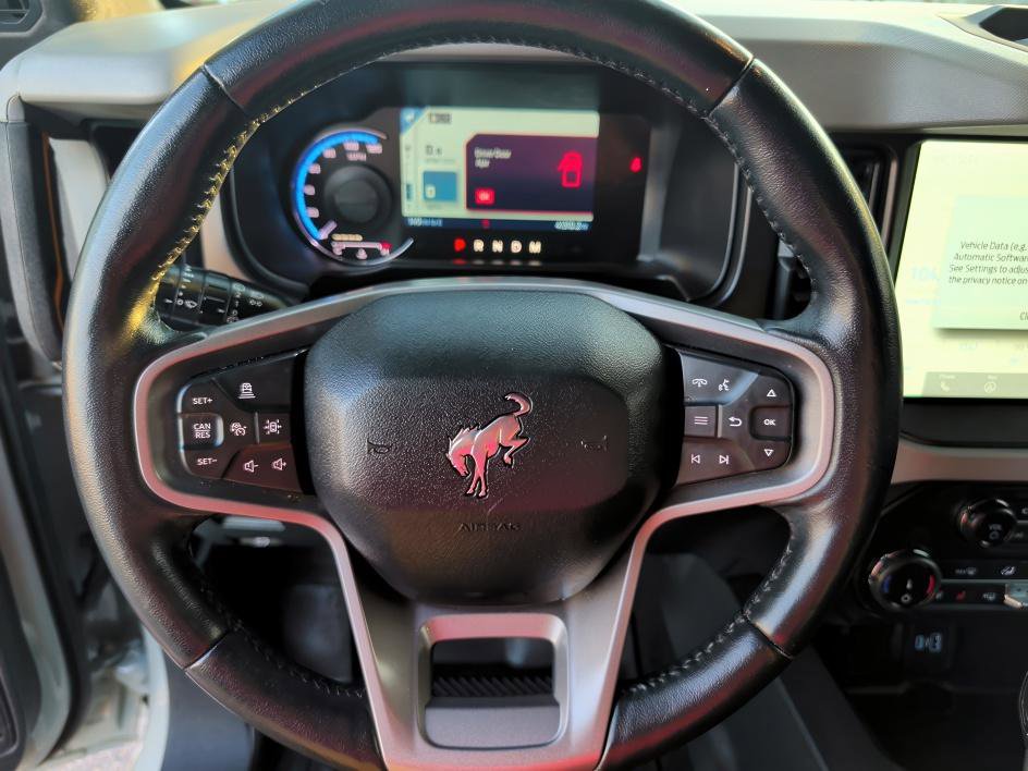 Used 2022 Ford Bronco Badlands image 18