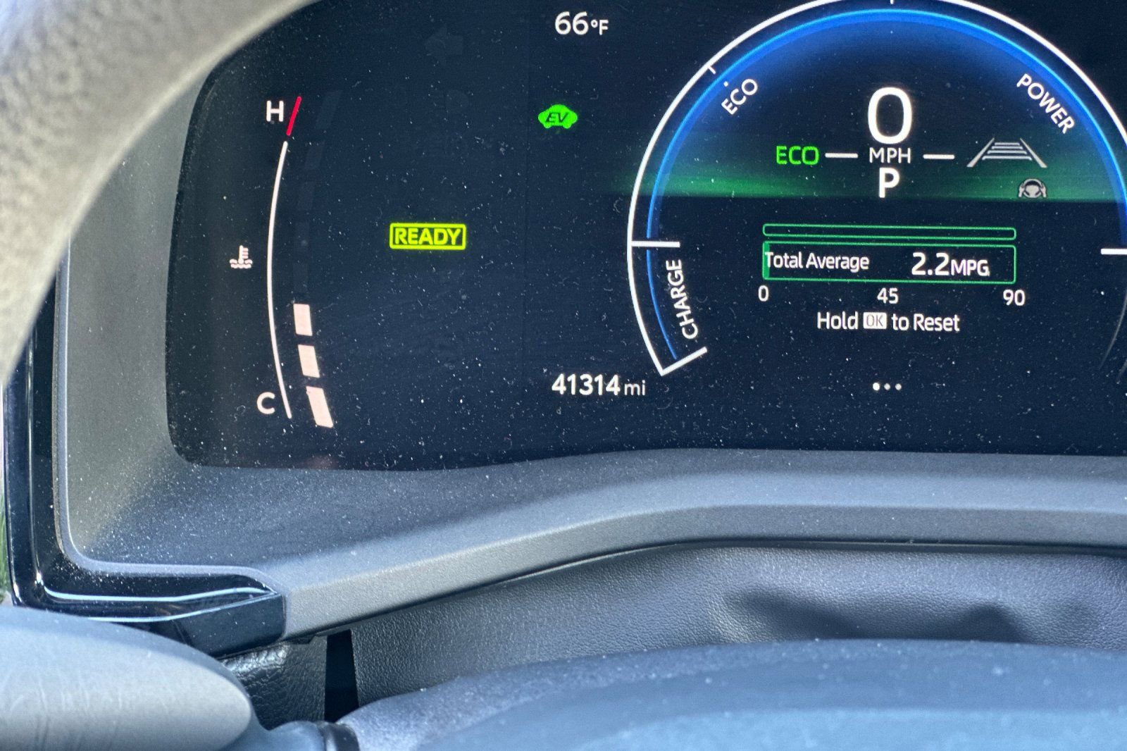 Used 2025 Toyota Camry LE image 27