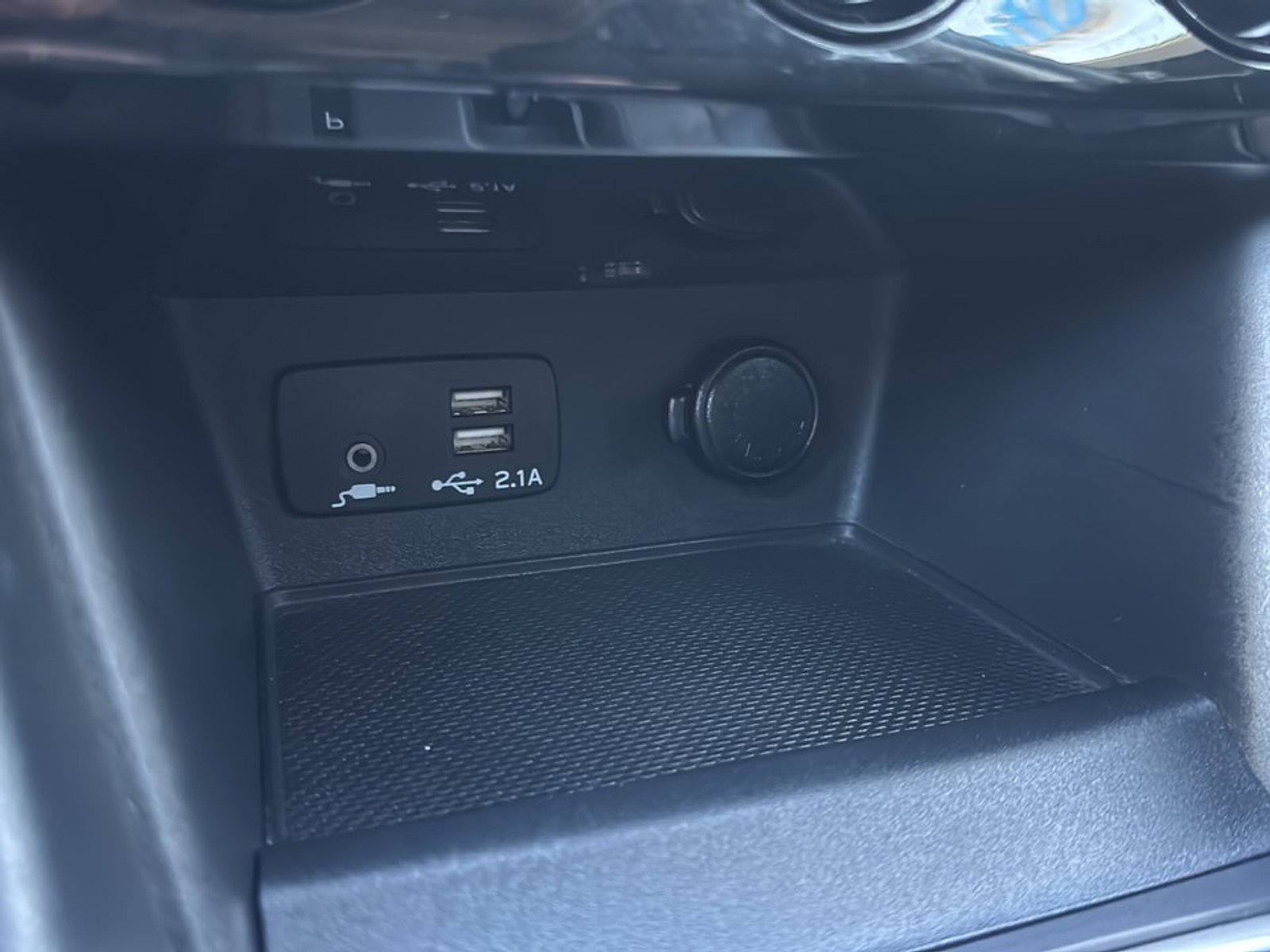 Certified 2023 Subaru Forester Premium AWD/4WD image 38