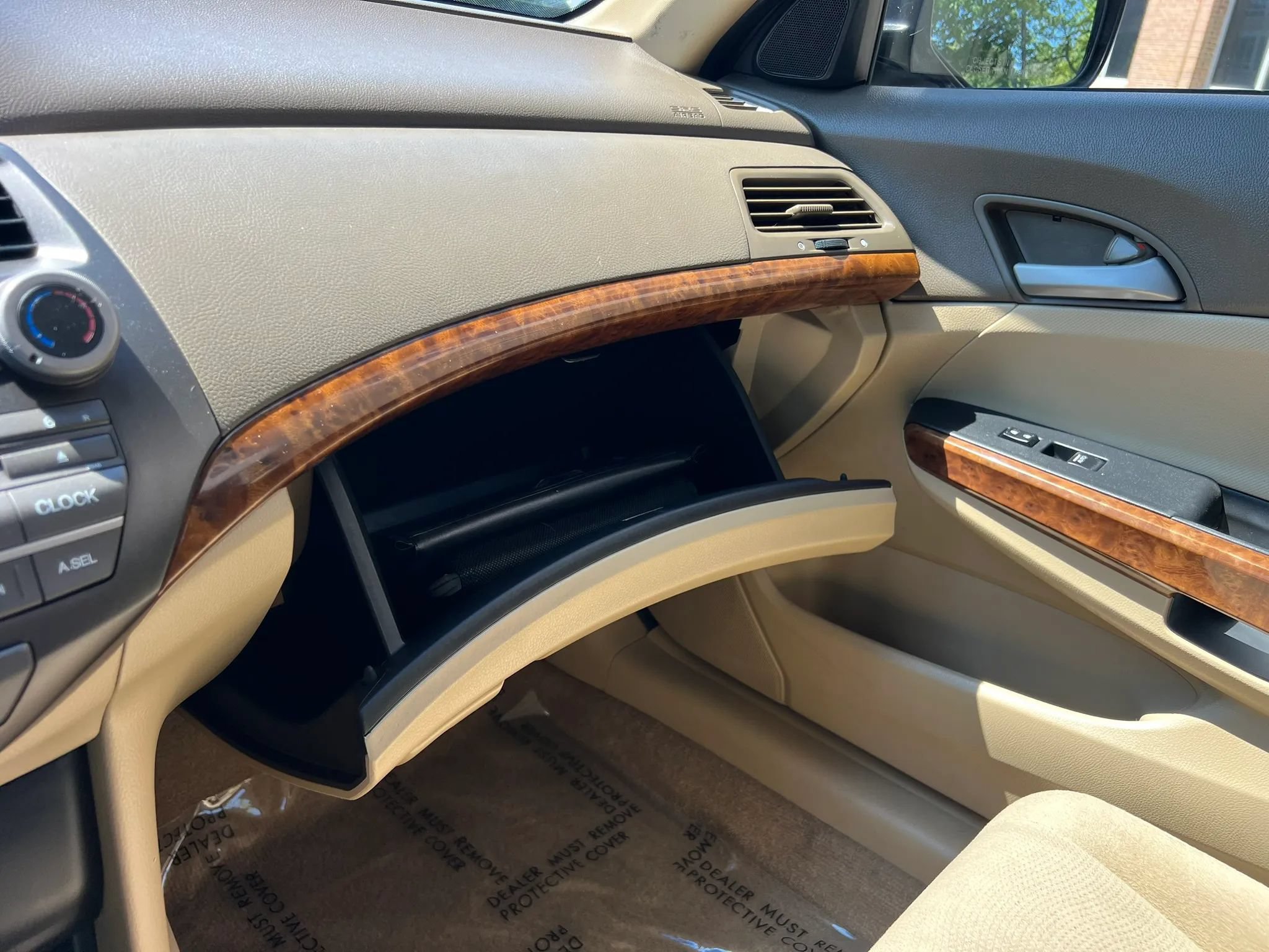 Used 2010 Honda Accord EX image 31