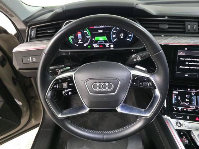 Used 2021 Audi e-tron Prestige w/ Prestige Package AWD/4WD image 6