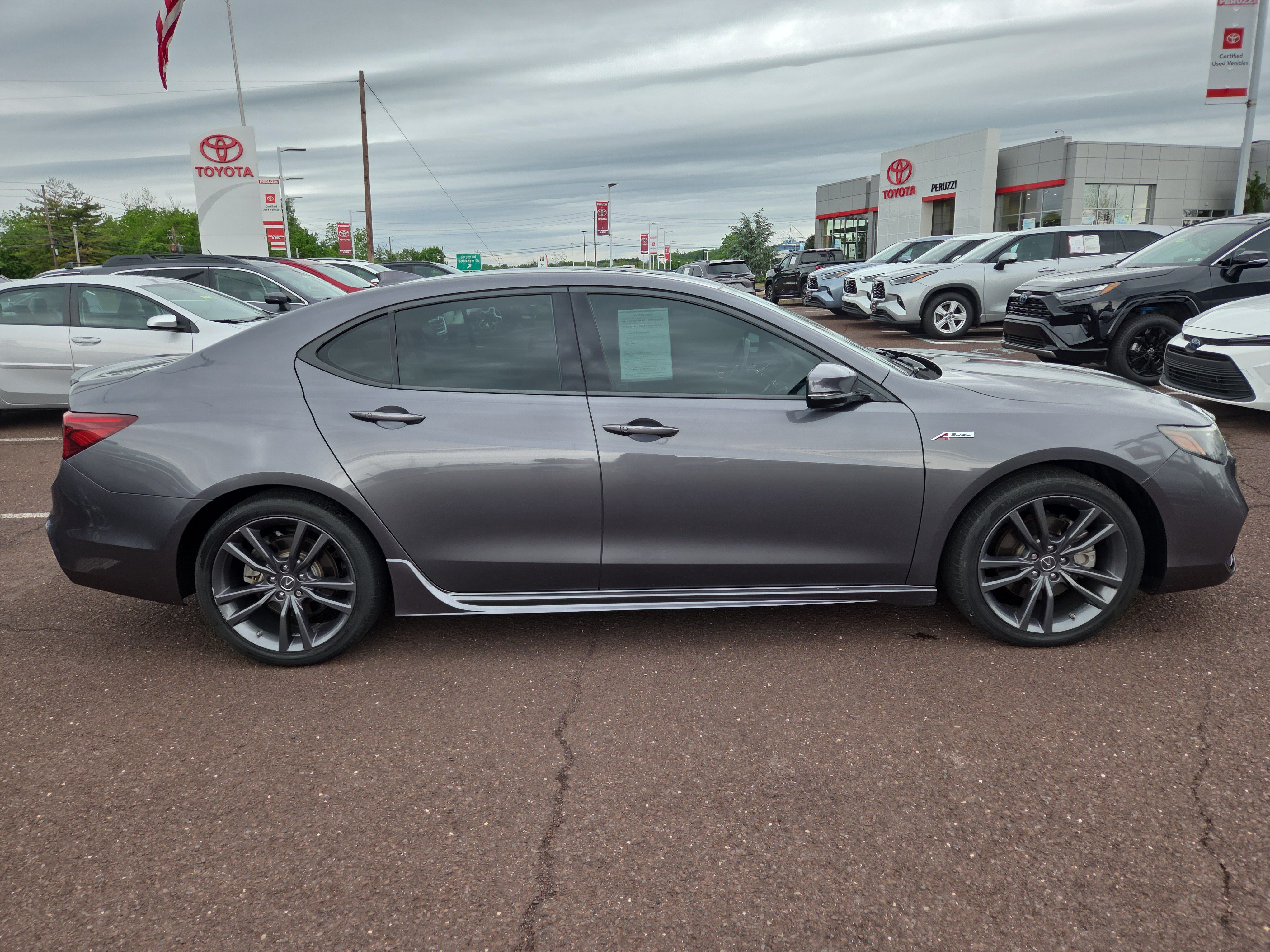 Used 2019 Acura TLX w/ Technology & A-SPEC Package AWD/4WD image 2