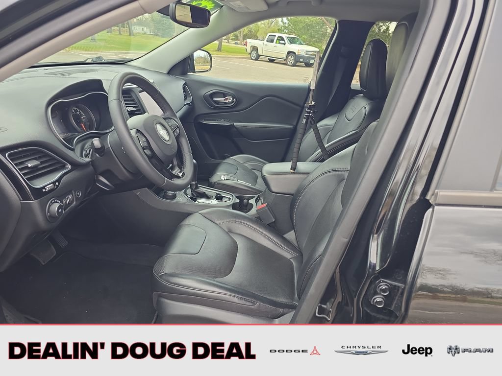 Used 2023 Jeep Cherokee Altitude Lux AWD/4WD image 10