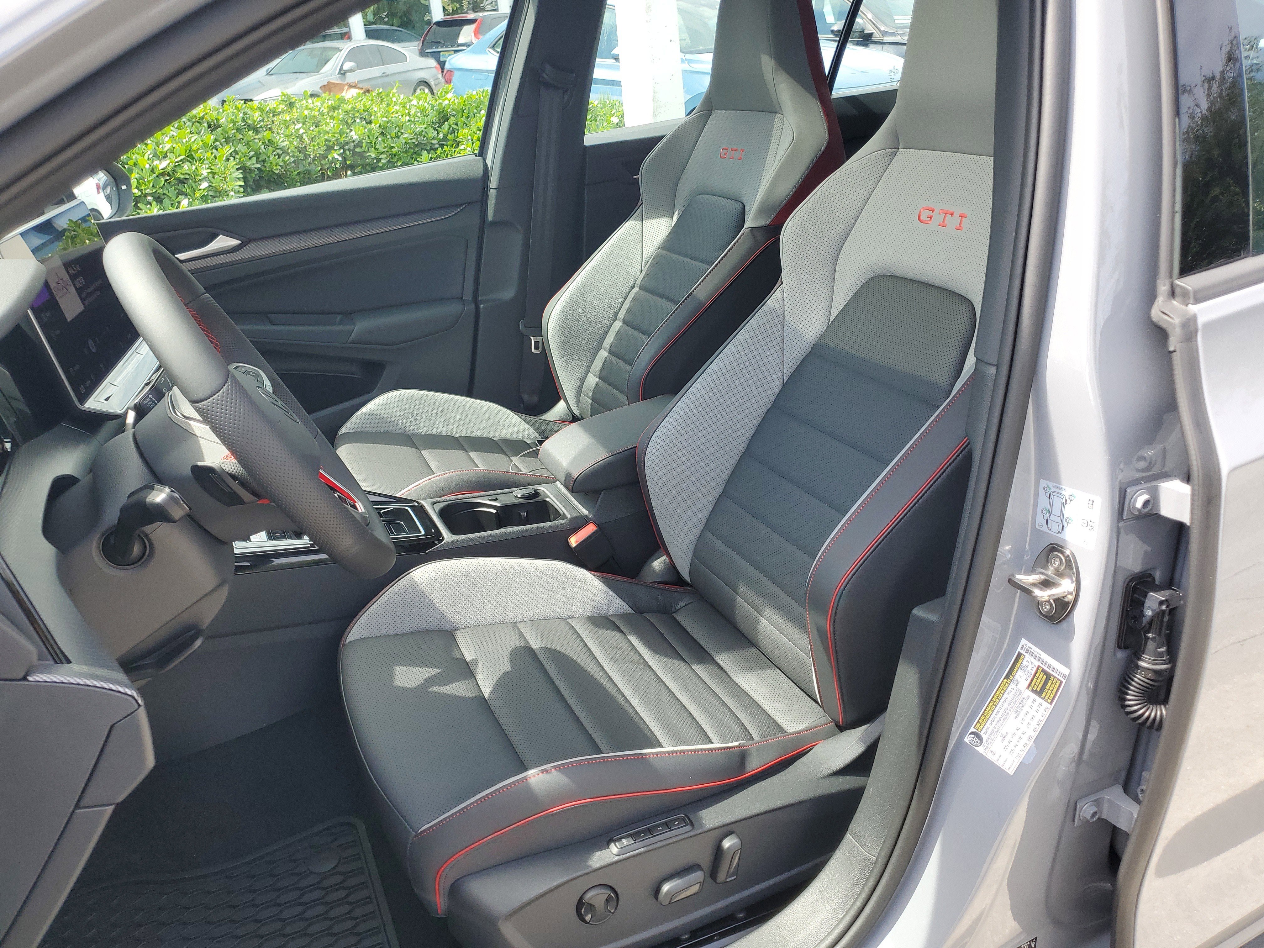 New 2025 Volkswagen GTI SE image 13