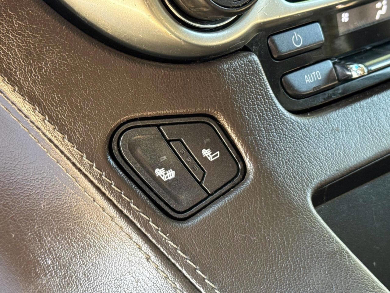 Used 2018 Chevrolet Tahoe LT image 20