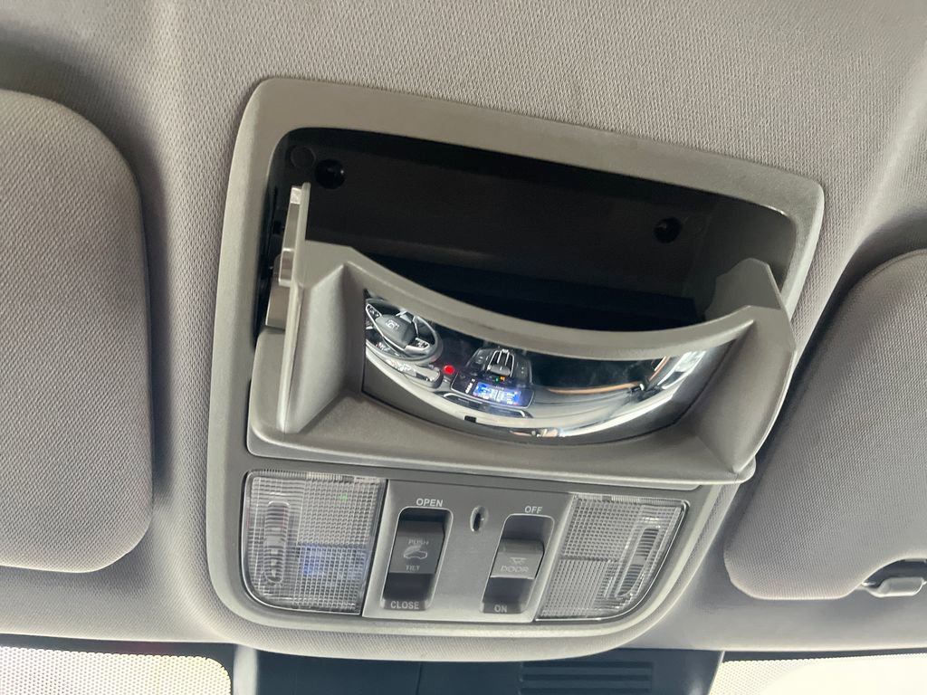 Used 2022 Honda CR-V EX image 71