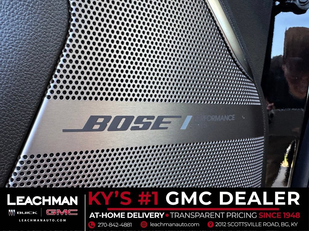 New 2026 GMC Yukon Denali Ultimate w/ LPO, Floor Liner Package AWD/4WD image 14