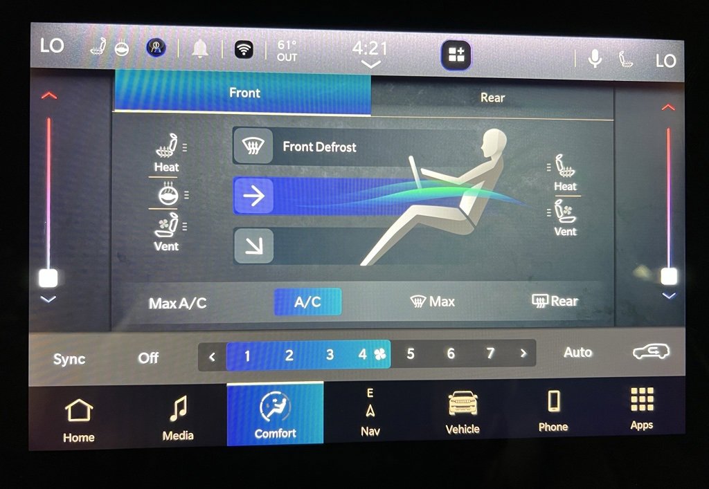 Used 2023 Jeep Wagoneer L Series III w/ Premium Group I image 47