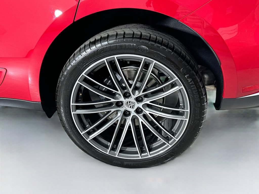 New 2026 Porsche Macan AWD/4WD image 34