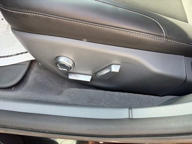Used 2024 Lucid Air Touring AWD/4WD image 12